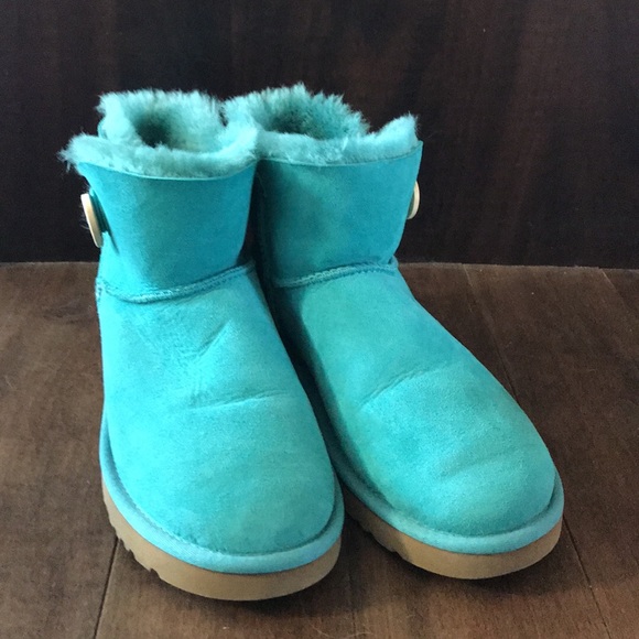 Turquoise UGG Boots - Picture 6 of 6